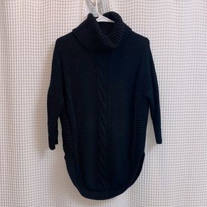 Women’s Express Turtleneck Split Hem Sweater